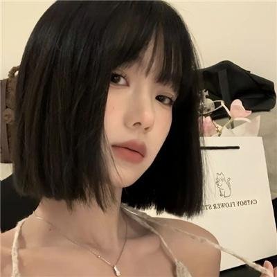 草裙春色